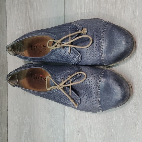 Taos Womens Leather Loafer Slip on shoes sz 38/7.5 - Picture 3 of 14